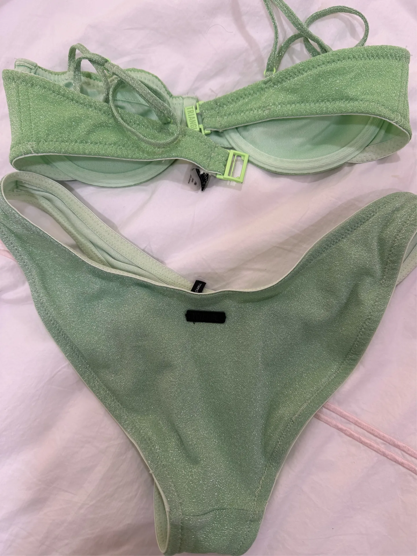 Triangl Bikini - Image 2