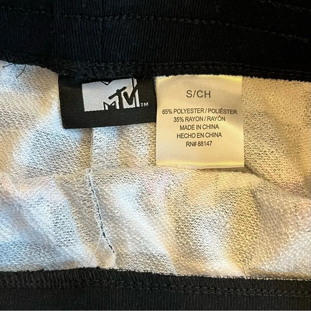 MTV Checkered Pajama Short Set Size Small Black - Image 4