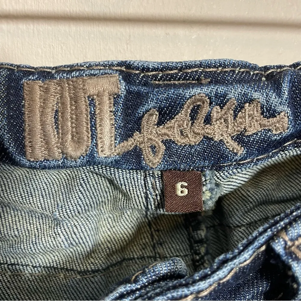 Kut from the Kloth Capri jeans size 6 - Image 4
