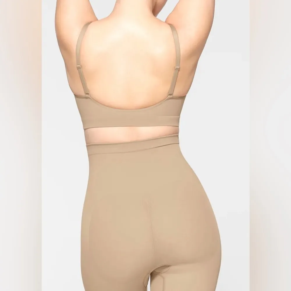 NWT Skims Sculpting Shorts Size S Sienna Color - Image 3