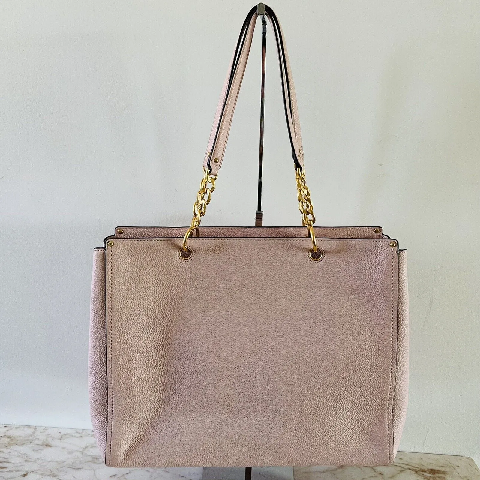 TORY BURCH Solid Baby Pink Soft Leather Shoulder Bag - Image 3