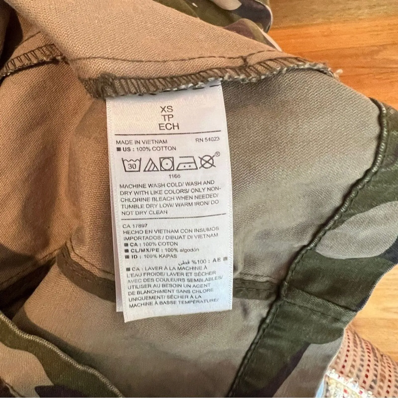 Old Navy Womens XS Camo Utility Jacket green drawstring cotton - Image 8