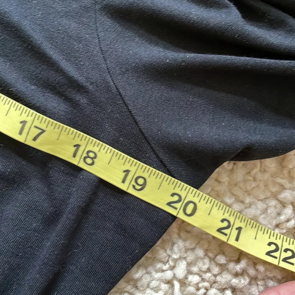 Banana Republic flutter sleeve black rayon top - Image 6