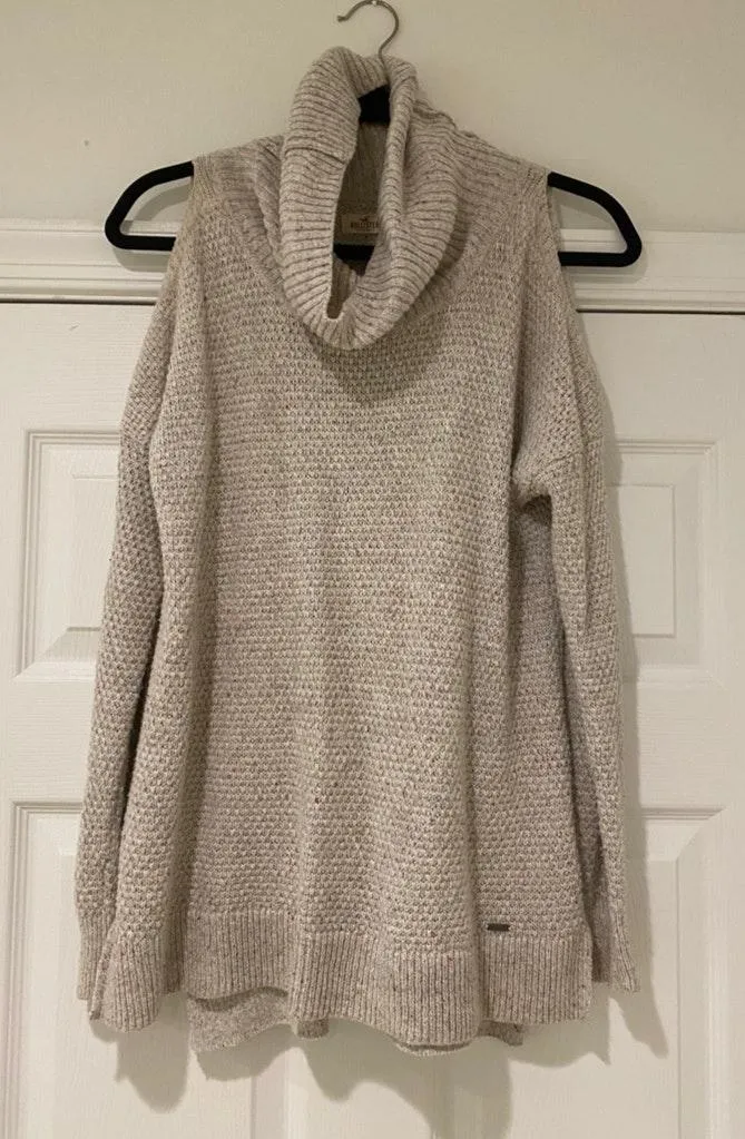 Hollister Sweater - Image 2