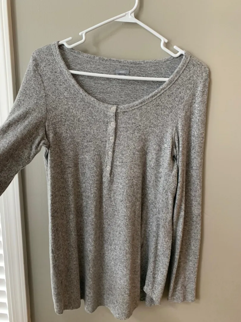 Aerie heathered button up - Image 2