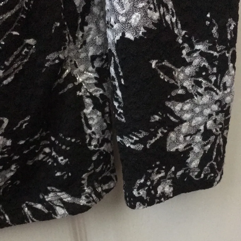 FINAL MARKDOWN Ladies’ JM Collection 1-pc w/2-pc Look Top (S) - Image 8