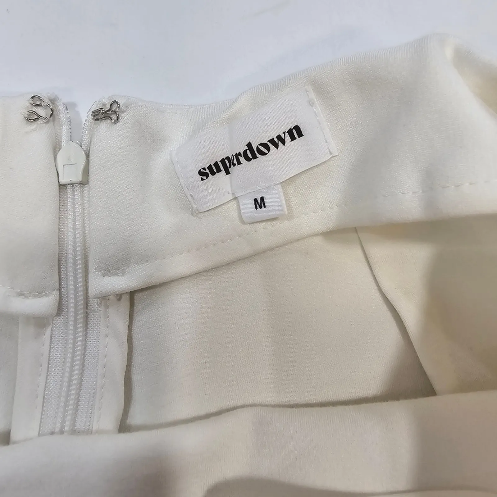 superdown  Sonya Skort in White Medium - Image 7
