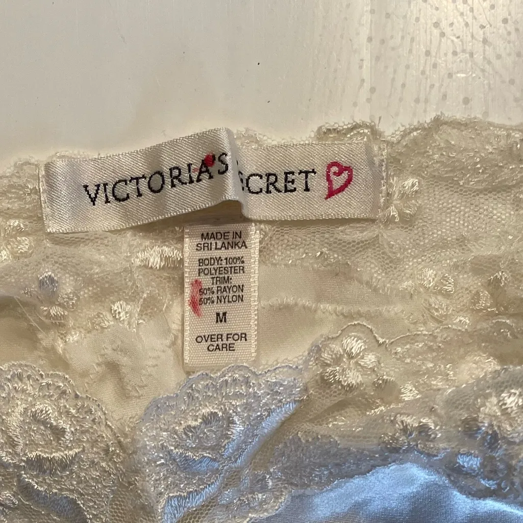 Vintage Victoria Secret Silk Cami Slip Top, Size M - Image 5