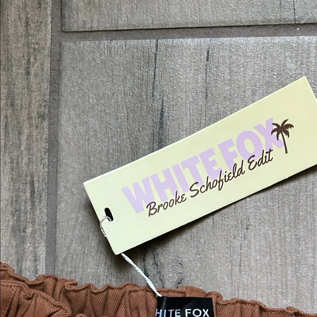 White Fox Boutique Men's Tan Cargo Pants - Image 4