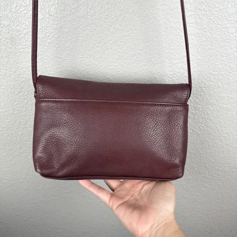 Sven Vintage Flap Crossbody Bag Purse Black Cherry Leather Pockets USA Made - Image 6