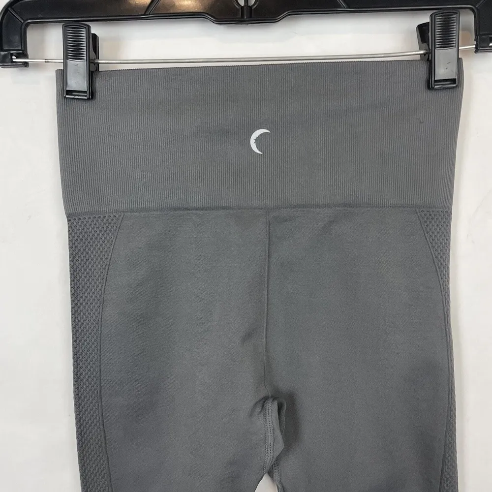 Zyia Active Women's high waisted leggings Gray Seamless Grid Compression Size xs - Image 7