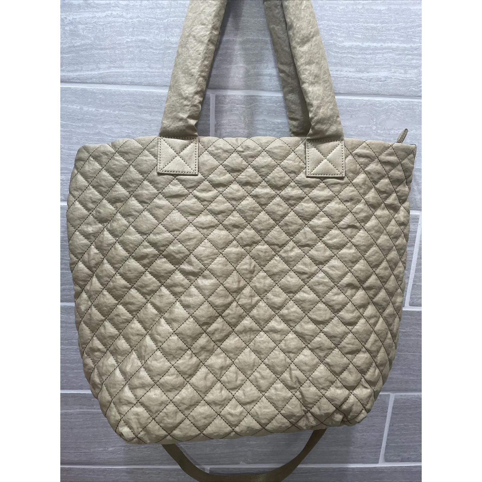 Hsitandy‎ Beige Waterproof quilted tote bag NEW - Image 3
