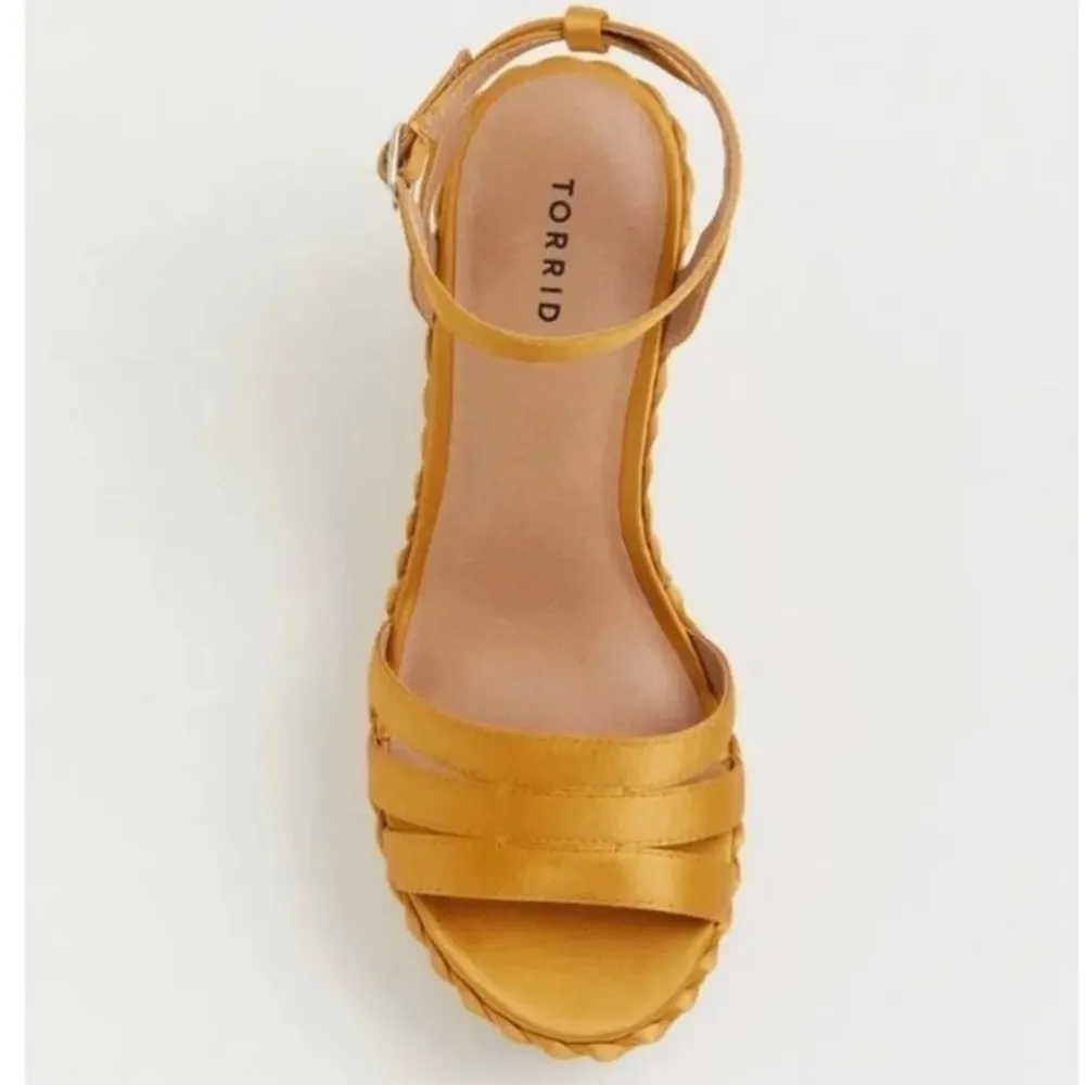 Beautiful! Torrid Satin Espadrille Platform Wedge Sandals Size 9W - Image 2