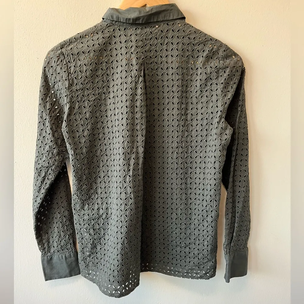 H&M dark green button up shirt - Image 5