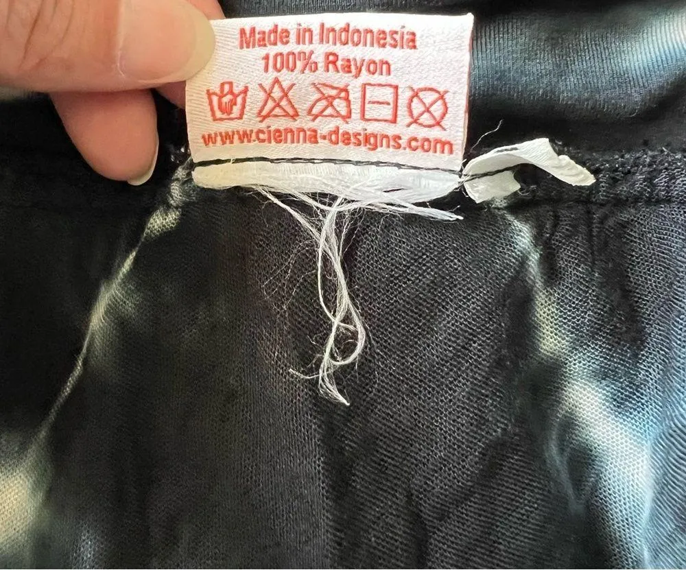 Cienna tie dye Knee length skirt blue white size large - Image 7