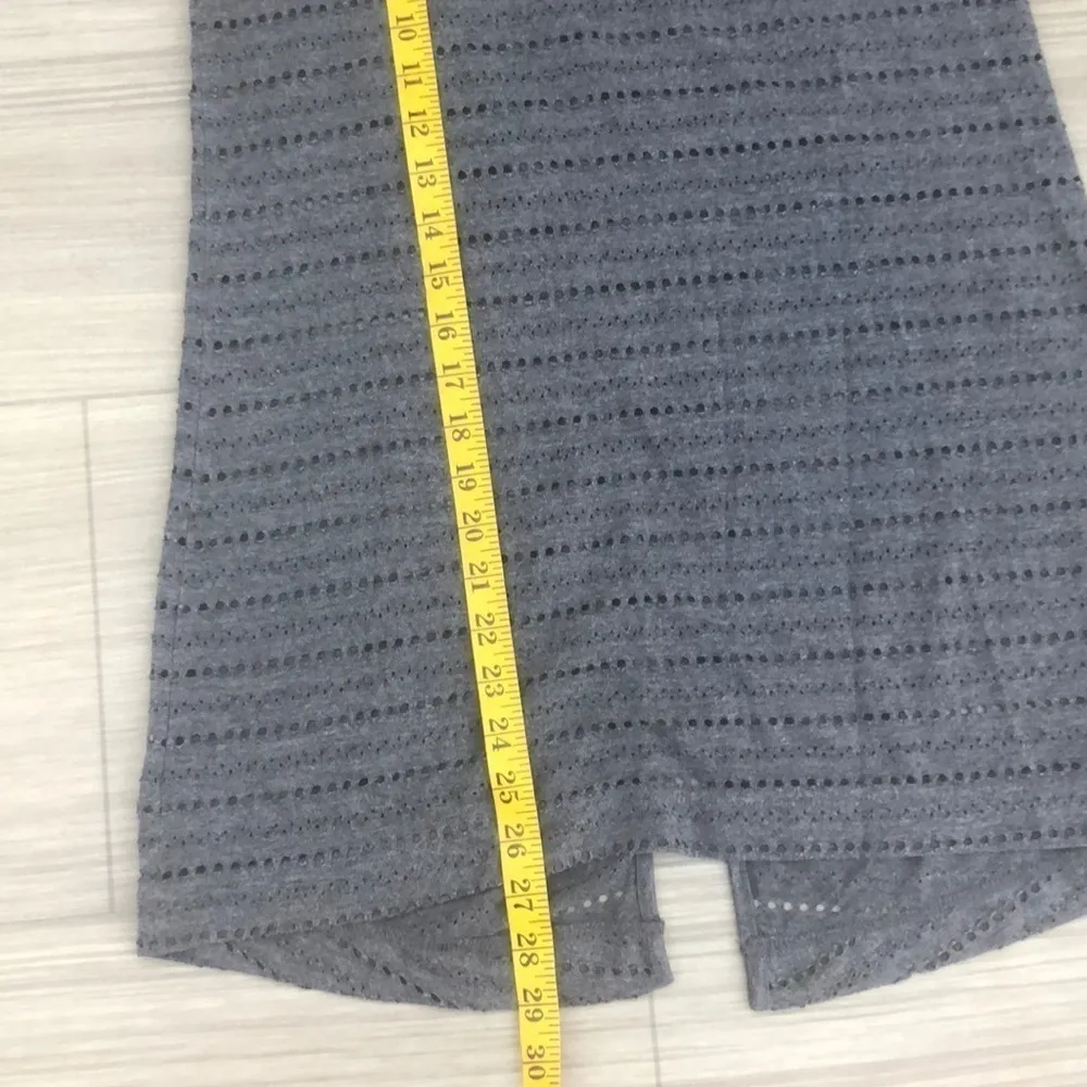 Keyhole tank top Size Small Gray - Image 9