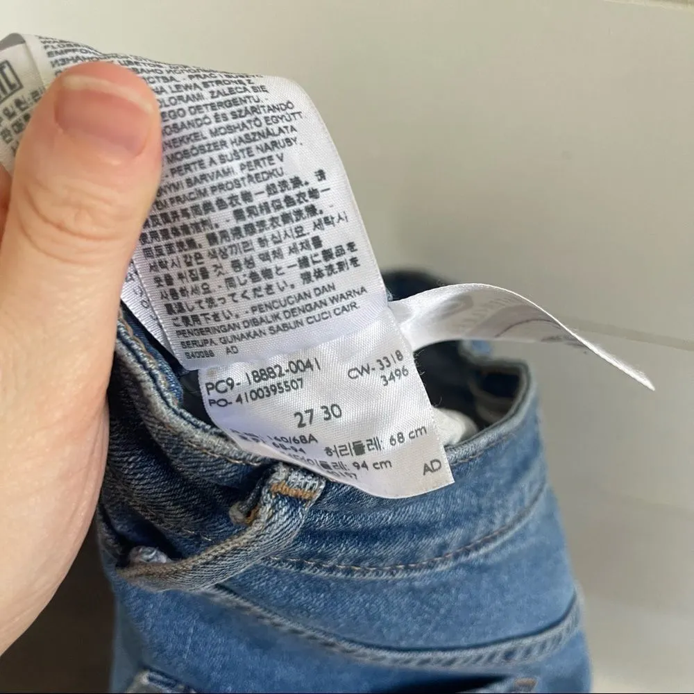 Levi’s Premium 721 High Rise Skinny Distressed Jeans - Image 5