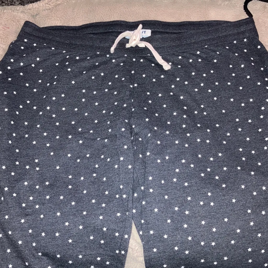 Old Navy Lightweight Fleece Crops, XL - Image 2