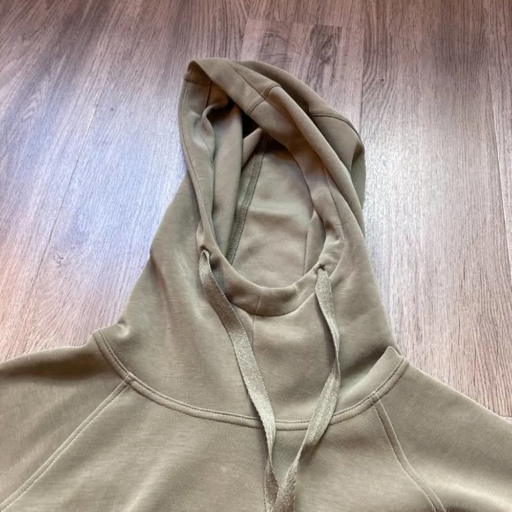 JoyLab Olive Green Hooded Cropped Pullover Size XL - Image 6