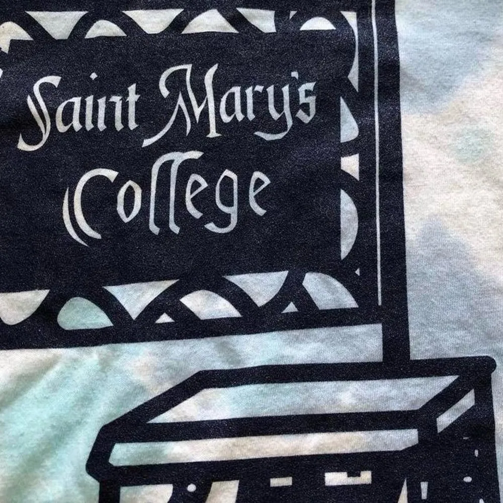 Saint Mary’s College shirt Blue Size M - Image 4
