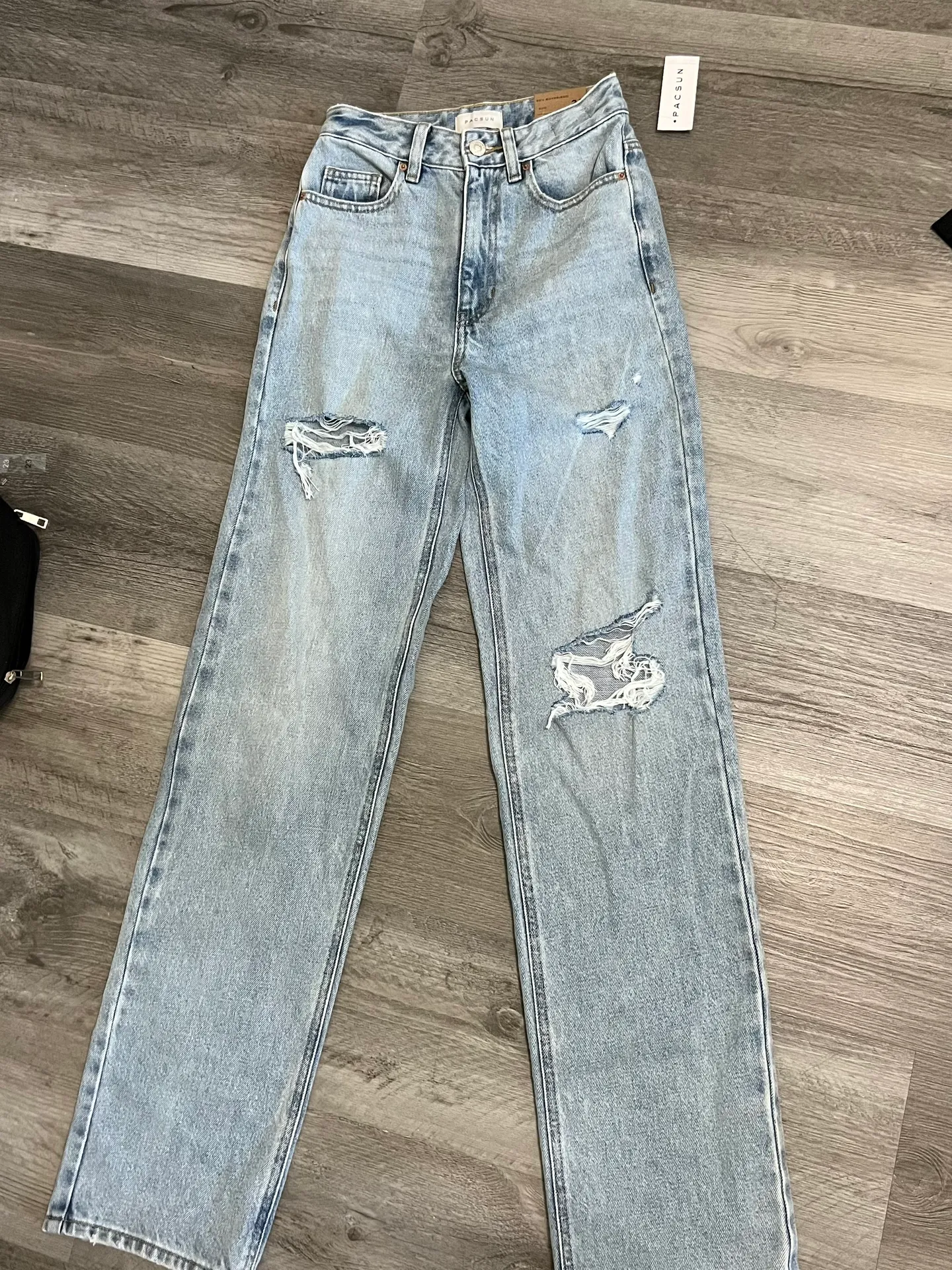 PacSun Eco Light Blue Ripped '90s Boyfriend Jeans - Image 3