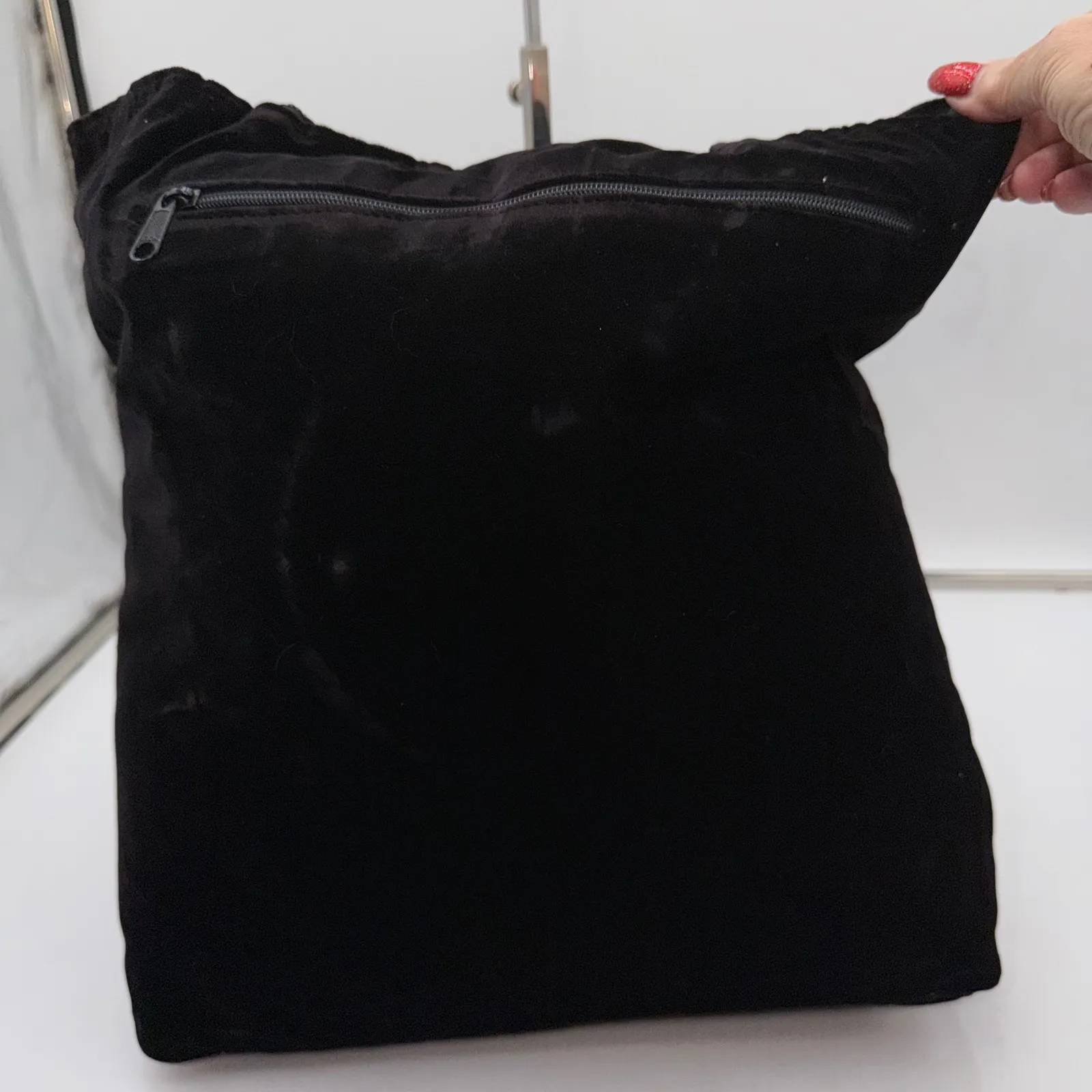 Kenneth Cole New York Vintage Velvet Tote Bag Braided Handles Zip Top Black - Image 4