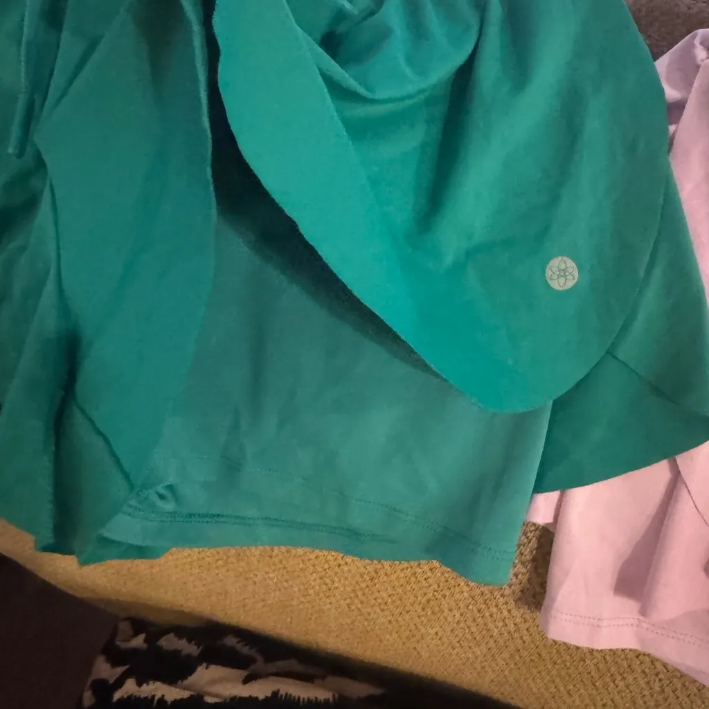 Source Unknown Teal and Pink Women Shorts - Image 2