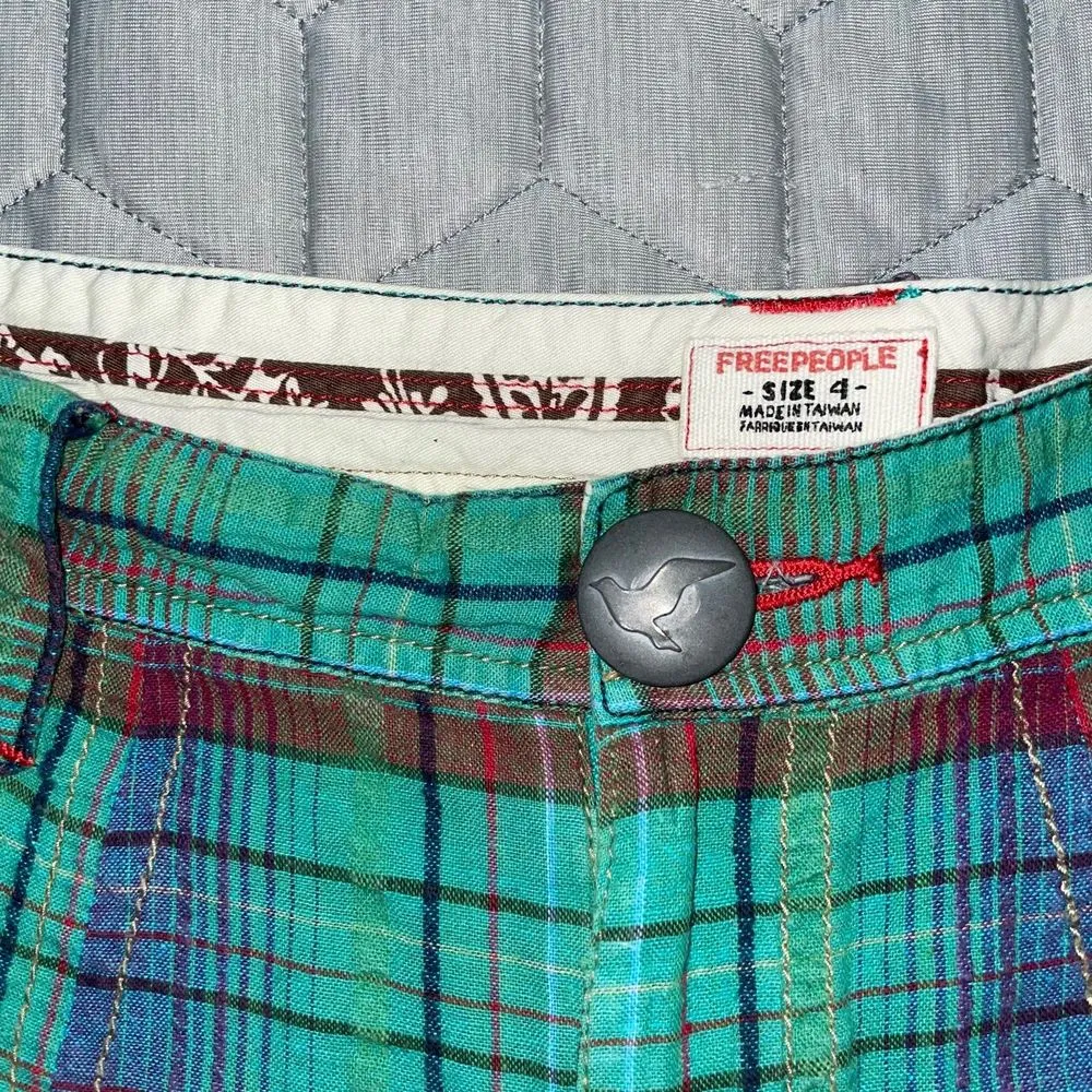Free People shorts women’s size 4 Green Isla Plaid Madras Cuffed chino belt loop - Image 7