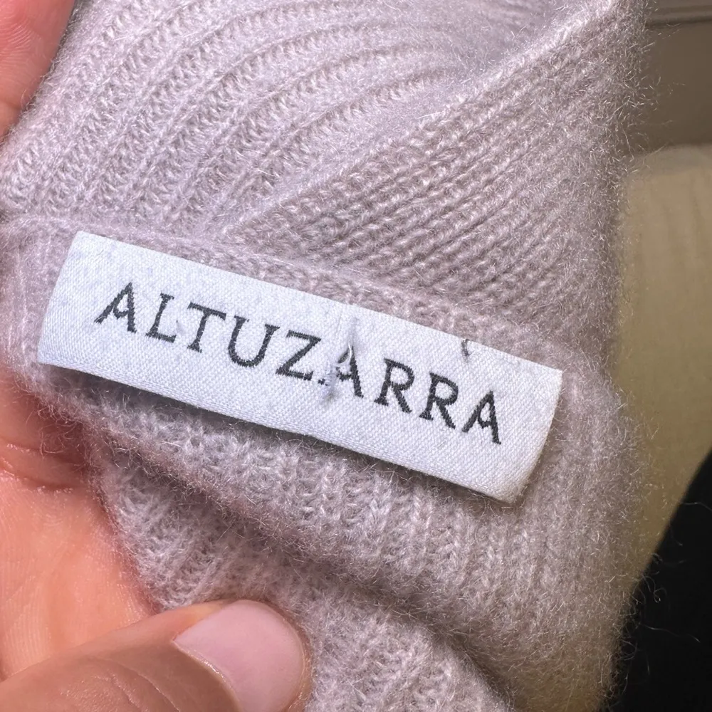 ALTUZARRA long sleeve bateau neckline Sweater Size Small - Image 7