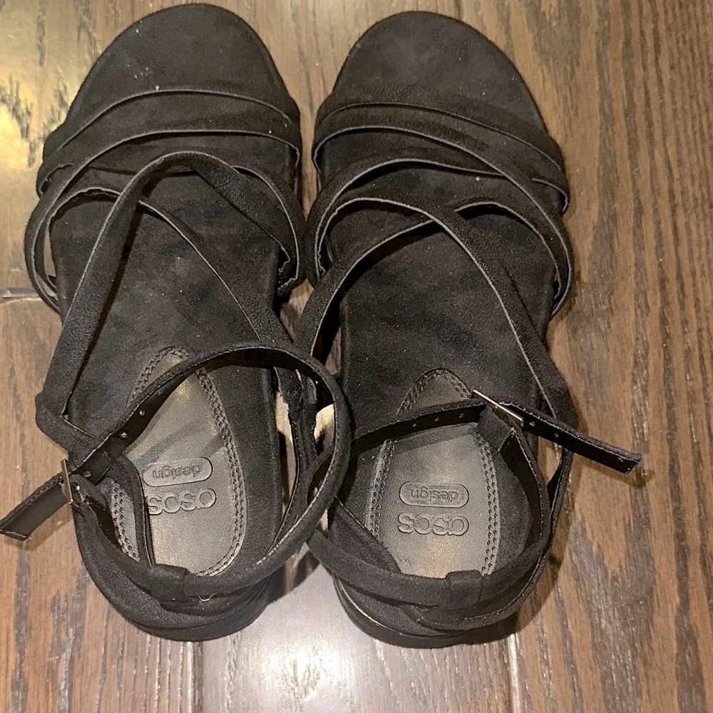 ASOS Black Strappy Sandals size 6 - Image 3