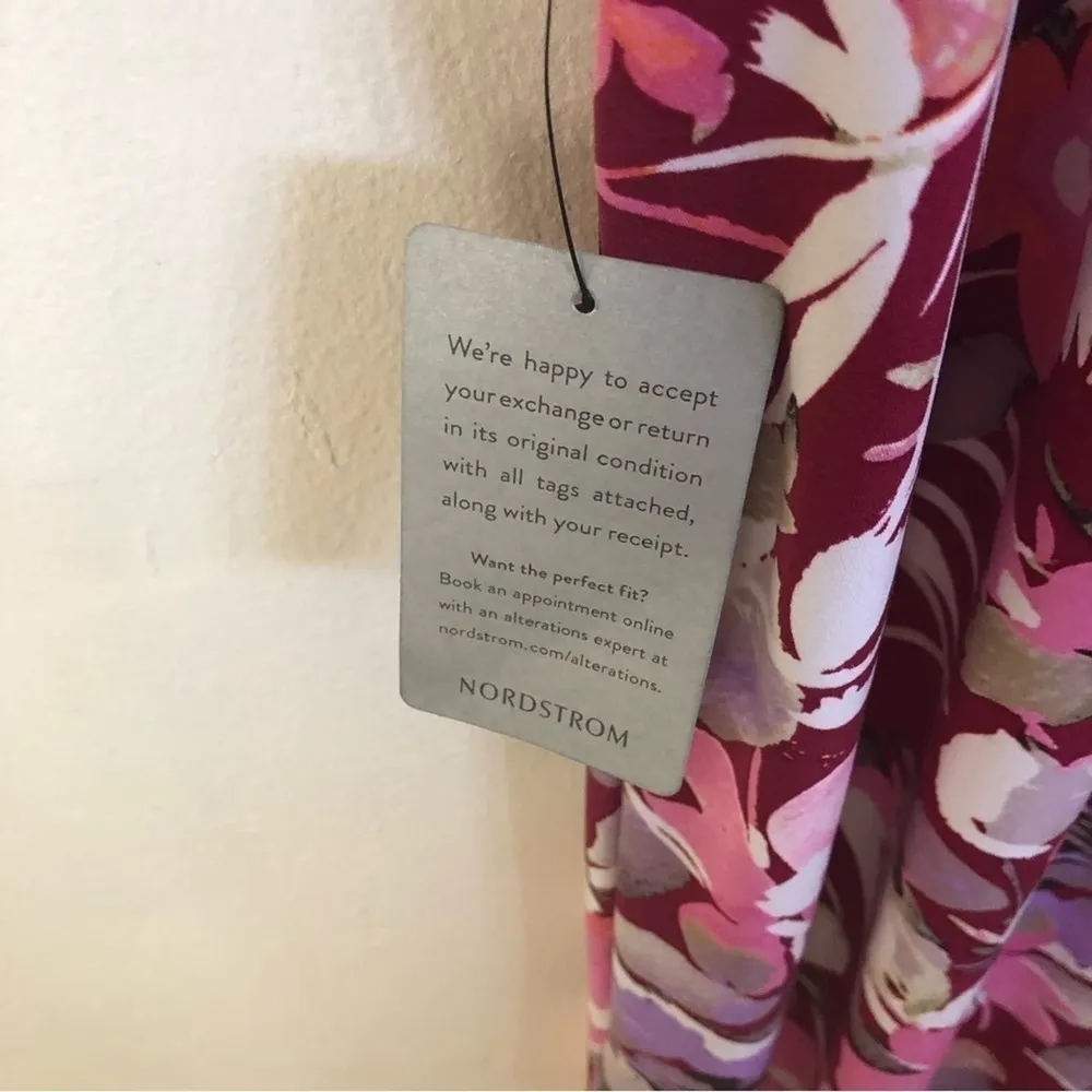 MAGGY LONDON POLY DRESS SHORT SLEEVE PINK FLORAL 14W - Image 5