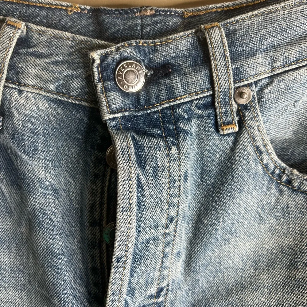 Everlane the cheeky long short size 26 - Image 9