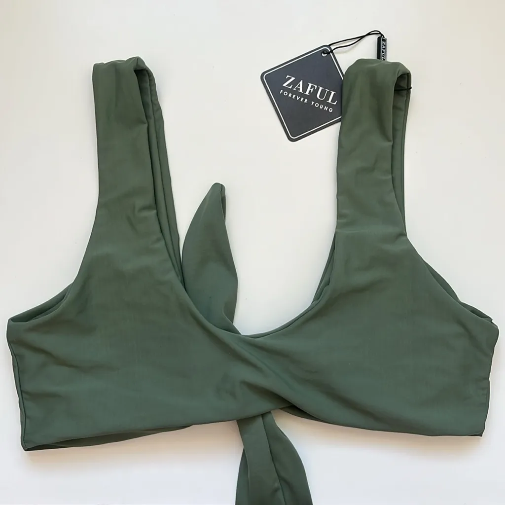 NWT Zaful Tie Front Bikini Top in Green Women's Medium - Image 2