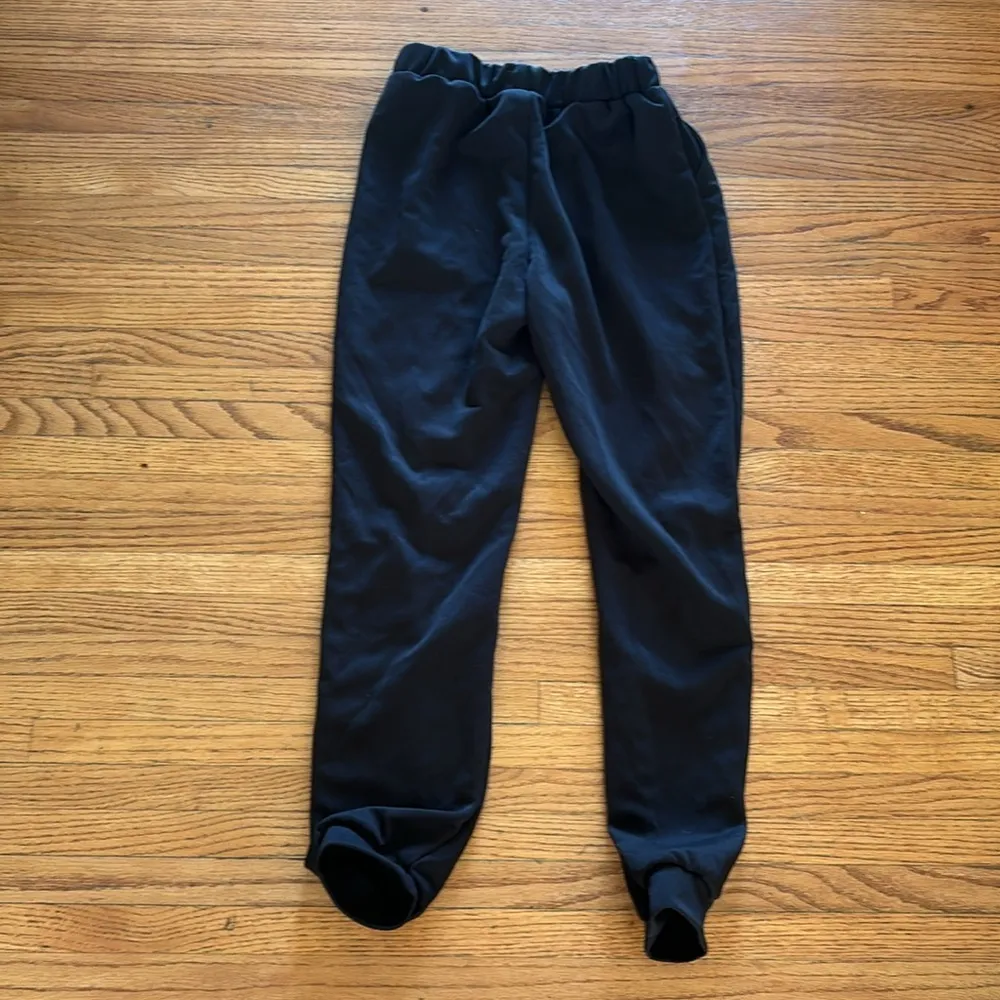 Black lounge joggers - Image 4