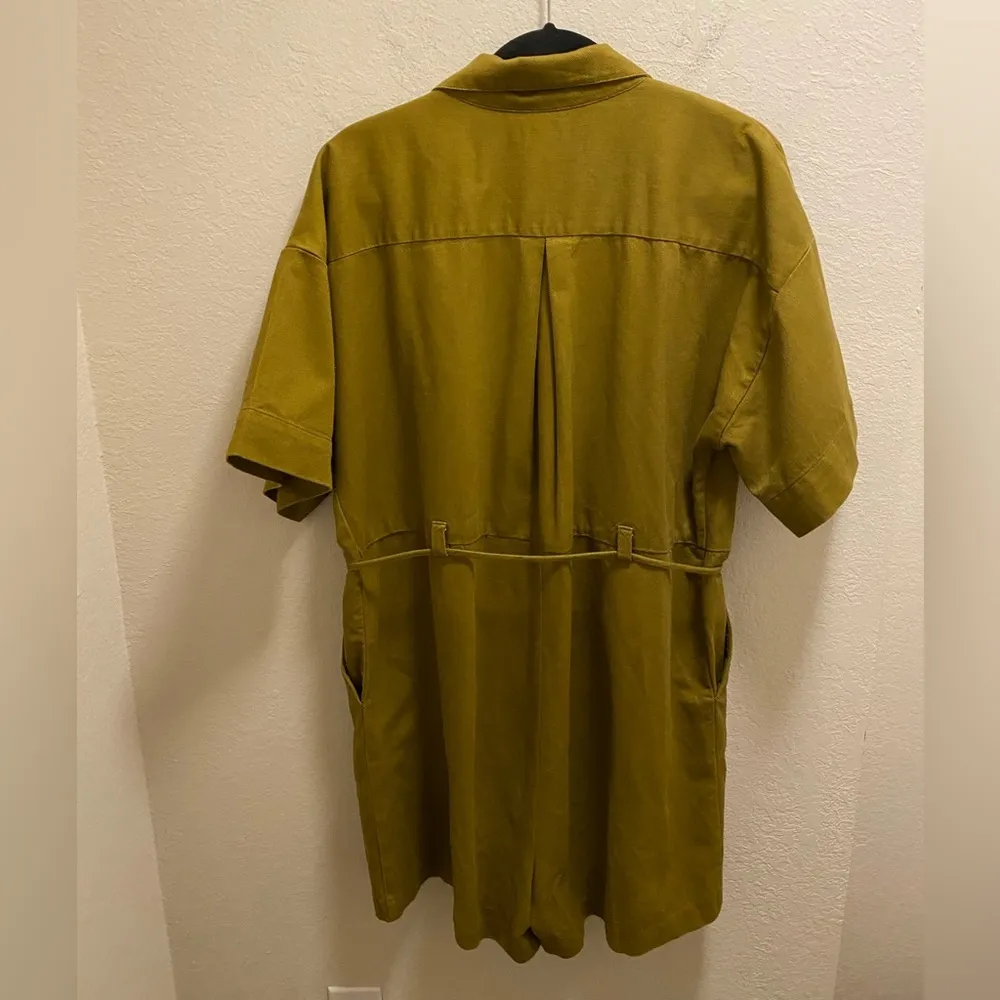 Madewell Olive Green Safari Belted Romper Size Large - Image 11