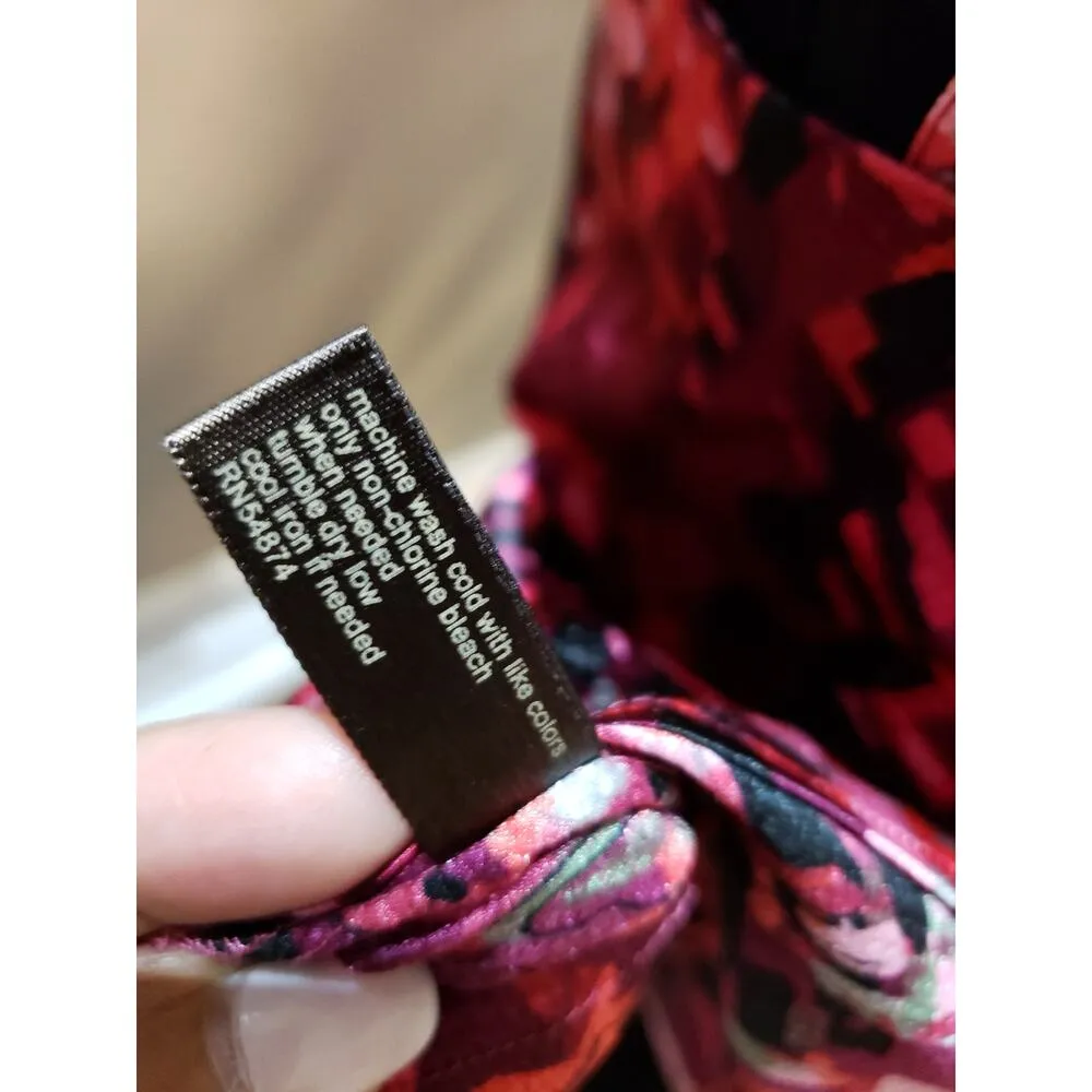 The Limited Abstract Print Sleeveless Women Top XS Red/Pink Pleated Detail - Image 9