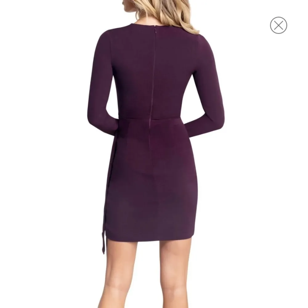 DRESS THE POPULATION Aila Long Sleeve Body-Con Dress - Image 2