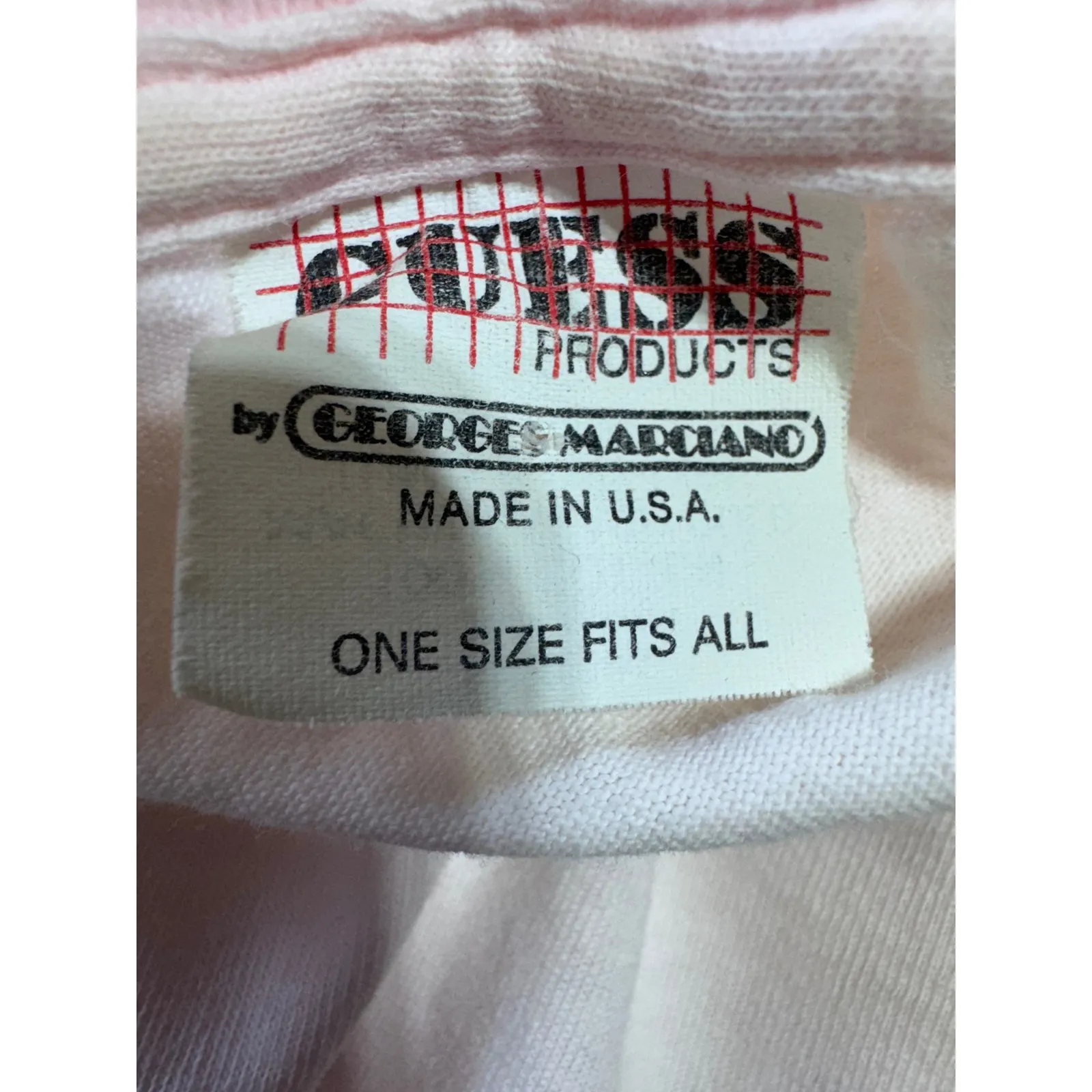 Vintage 1987 Guess USA‎ George Marciano Pink Graphic T-Shirt USA One Size RARE - Image 9