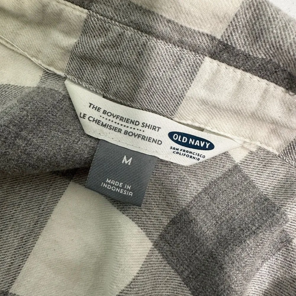 Old Navy , Medium Plaided flannel - Image 7