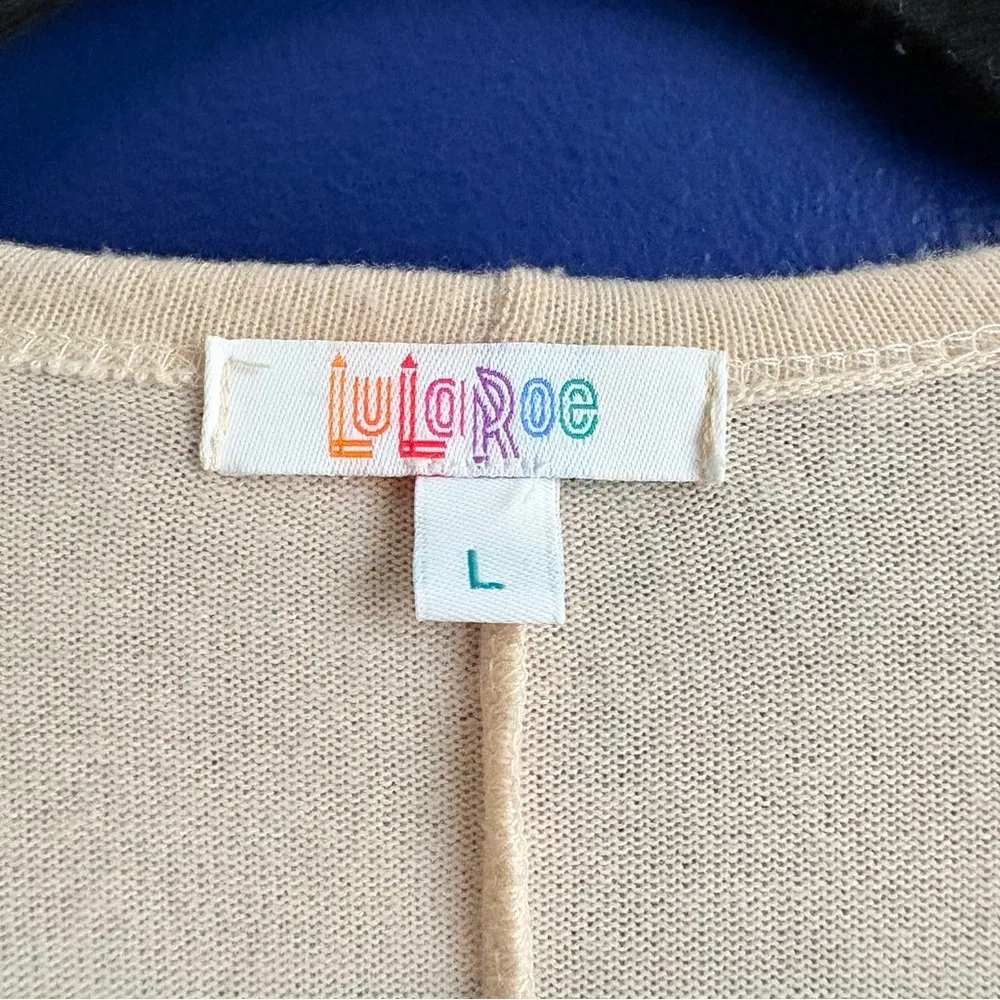 LuLaRoe Light Tan Knit Sweater - Image 4
