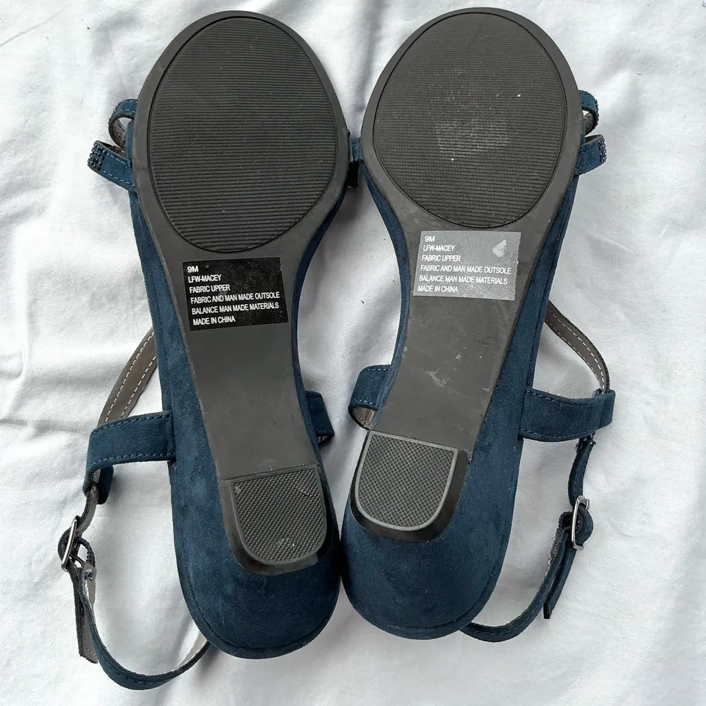 Elegant Black Strappy Sandals - Image 10