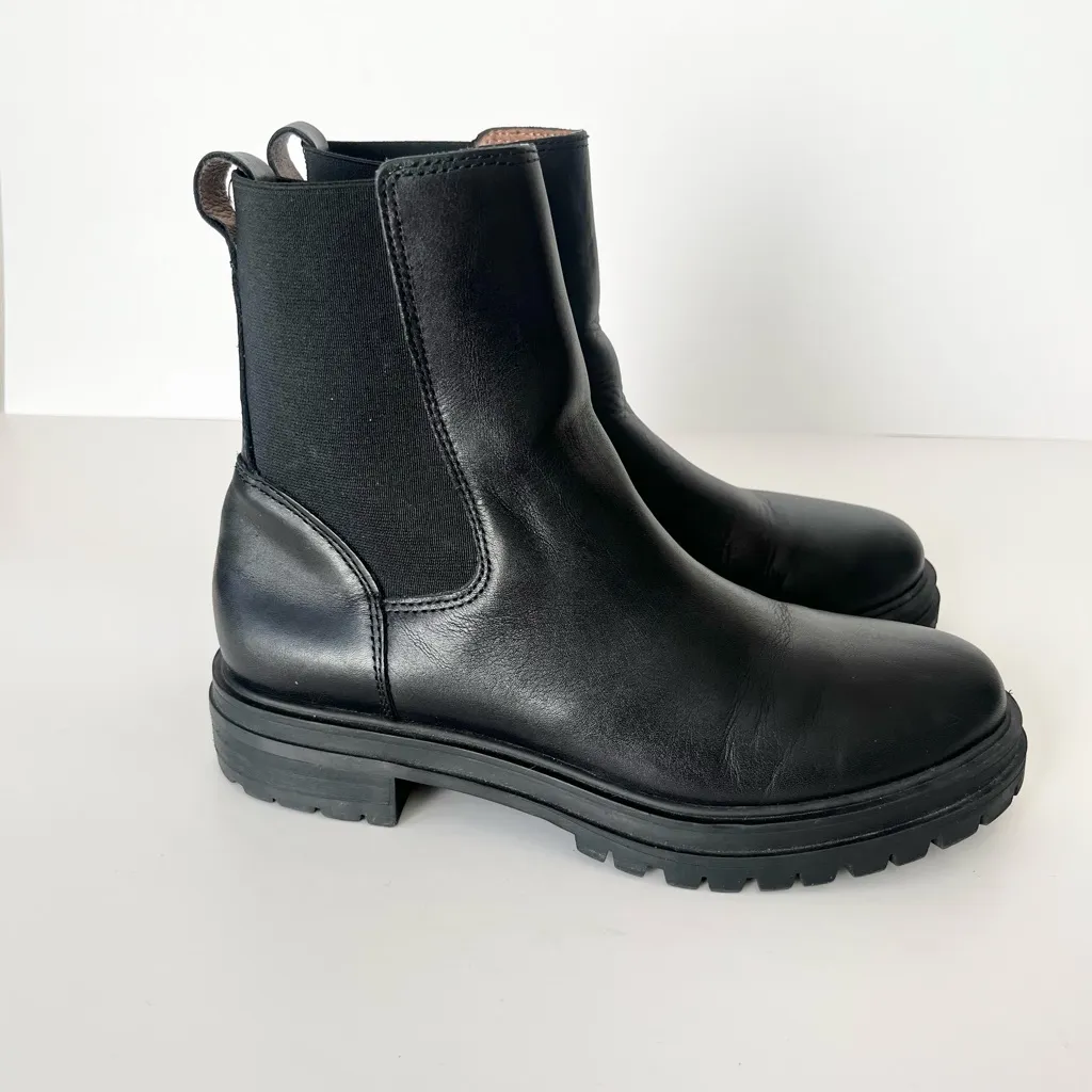 Madewell Bradley Chelsea leather ankle boots black 7.5 - Image 4