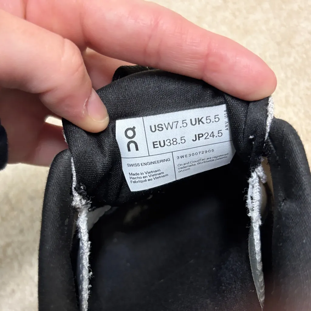 On Cloud Running X 4 Women’s Shoes Gray Size 7.5 - Image 6