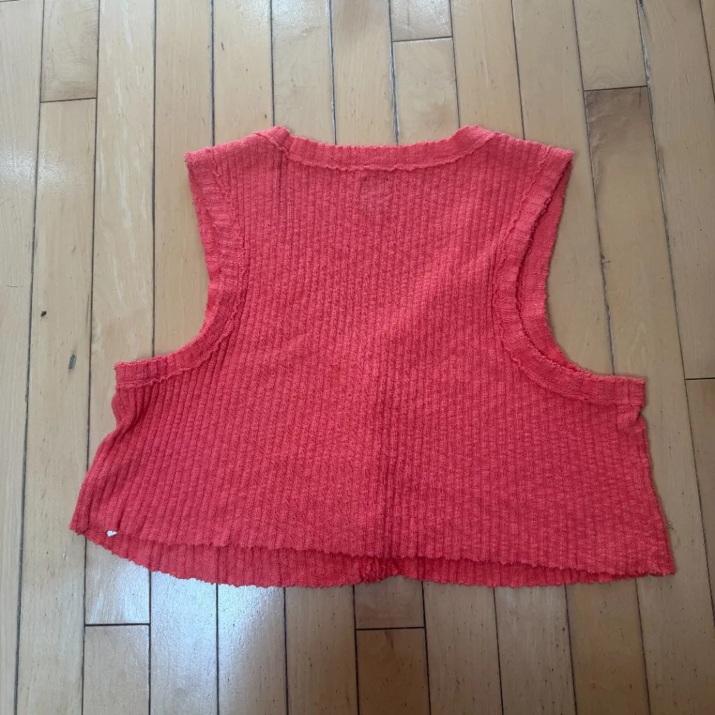 URBAN OUTFITTERS BDG Ribbed Cropped Button Front Sweater Tank Size medium - Image 6