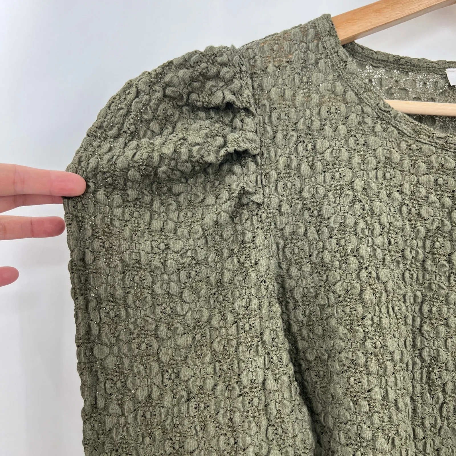 LOFT XL Olive Khaki Green Textured Top Long Puff Sleeve Sheer Stretchy Shirred - Image 4