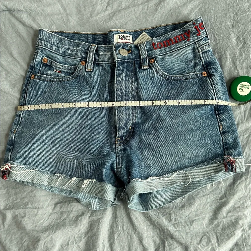 tommy Hilfiger jean shorts - Image 7