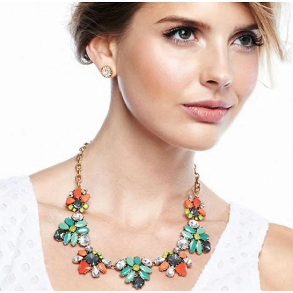 Stella and Dot Elodie statement Necklace Orange Green Flowers Statement - Image 2