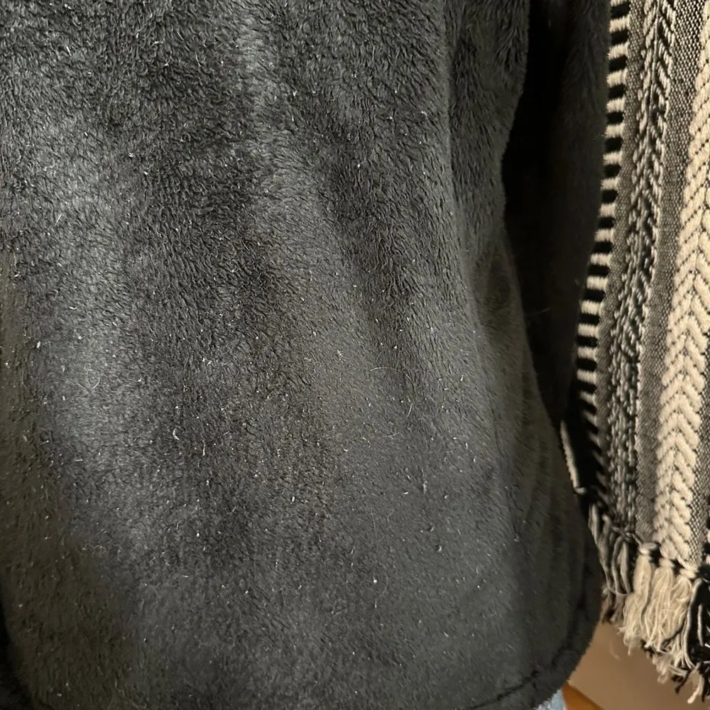 The North Face Black/Lavender Purple Plush Fleece Fuzzy Zip Up Jacket - Image 5