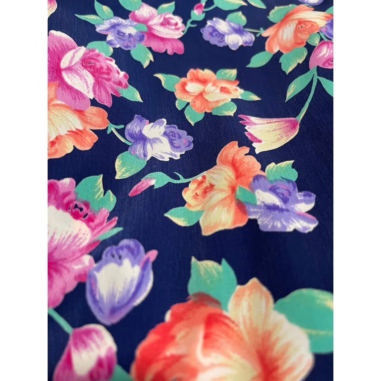 Susan Graver S.G. Sport Vintage Large Blue Floral Short Sleeve Top & Belt/Scarf - Image 5