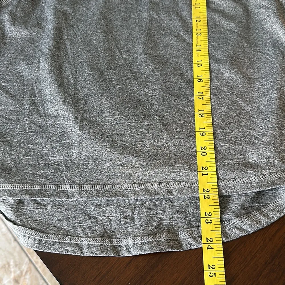 Women’s Breathable Gray Hooded Athletic Sleeveless Tank Top Mesh Medium - Image 7